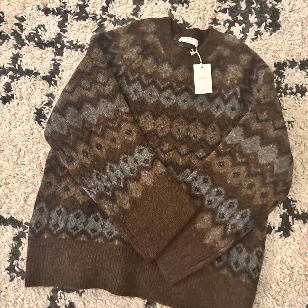 Aritzia Wilfred
HARLOW SWEATER